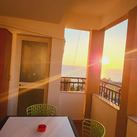 Sea View 65 Apartment *